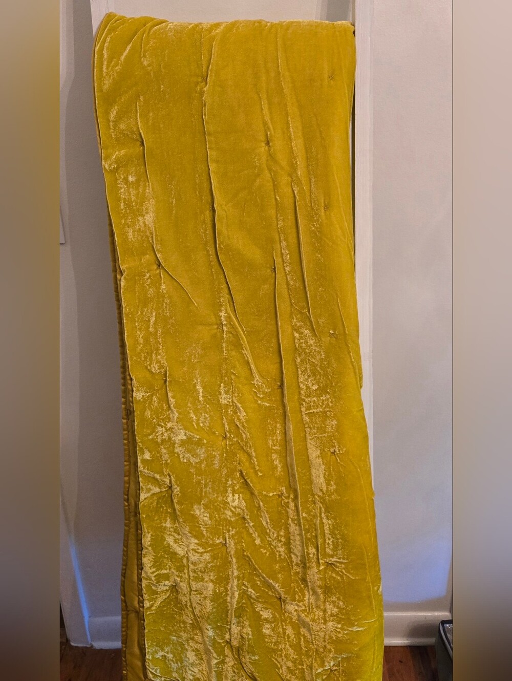 Opalhouse Velvet Stitch Quilt Citron Twin